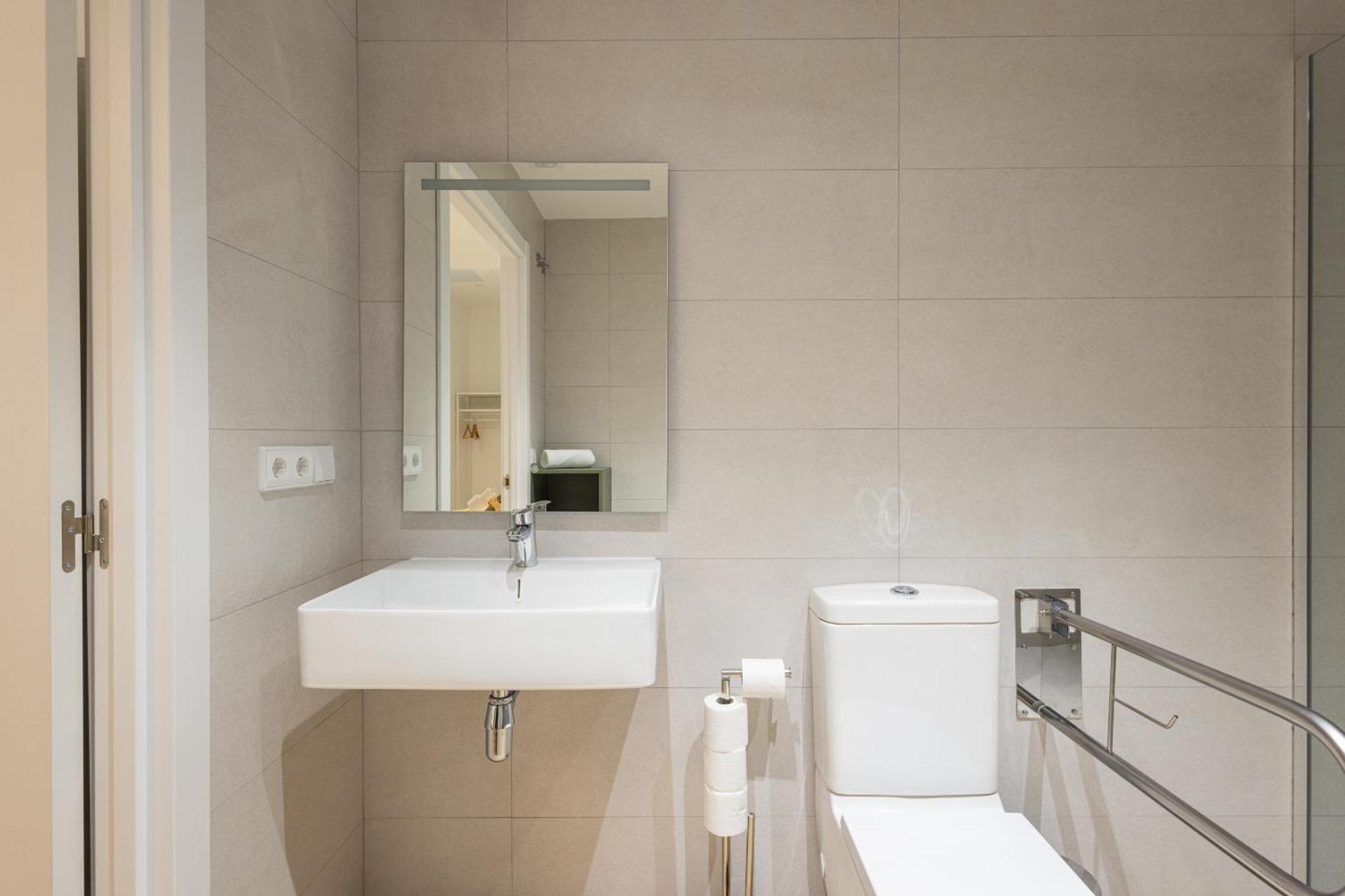 Florit Flats - The Giorgeta Apartment Valenza Esterno foto